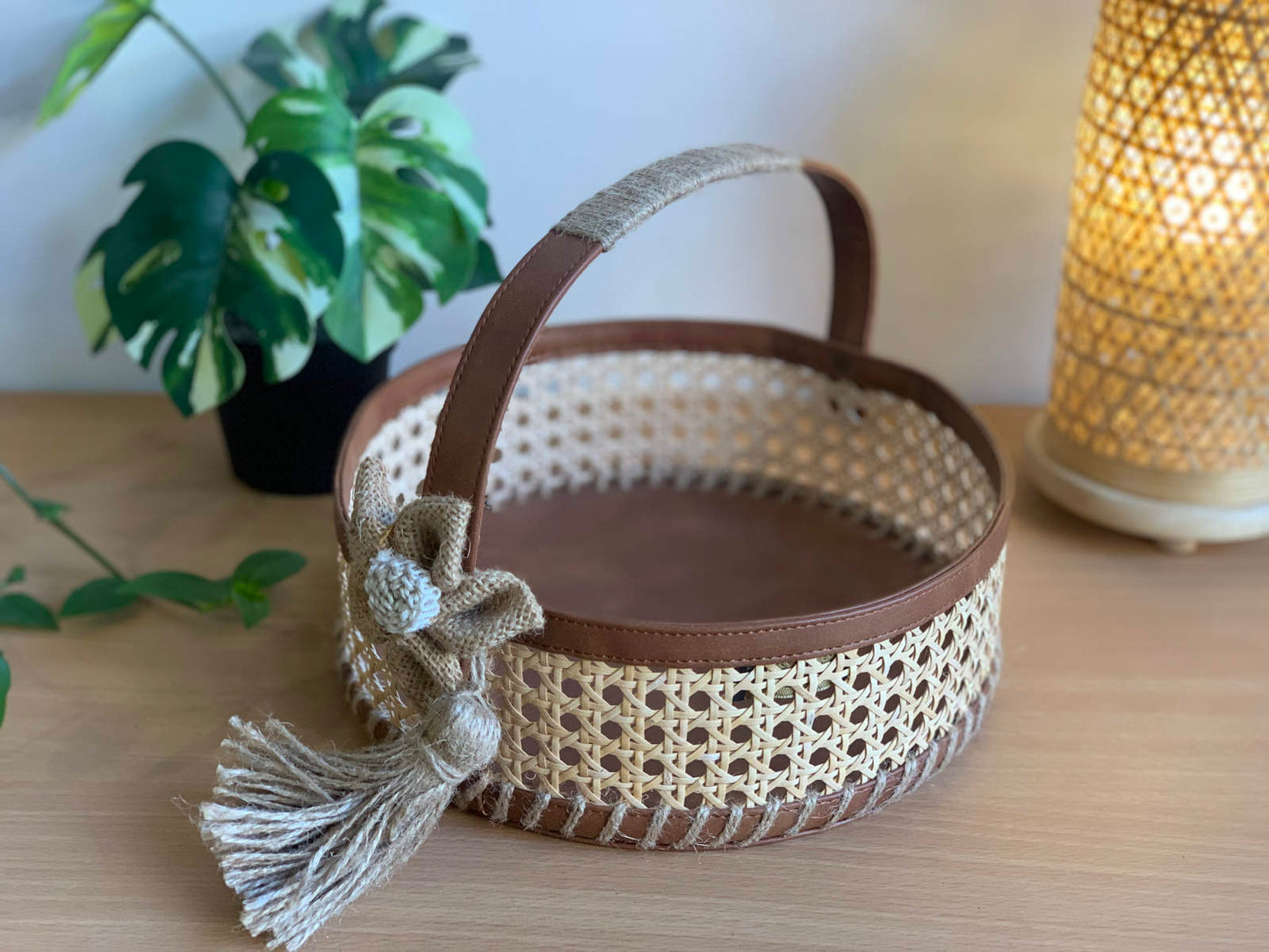 Cane Round Gift Basket