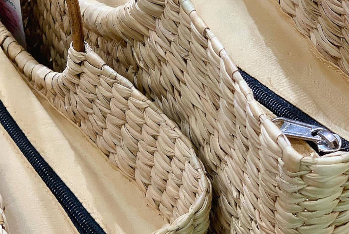 Kouna U-Shaped Handbag with Zipper