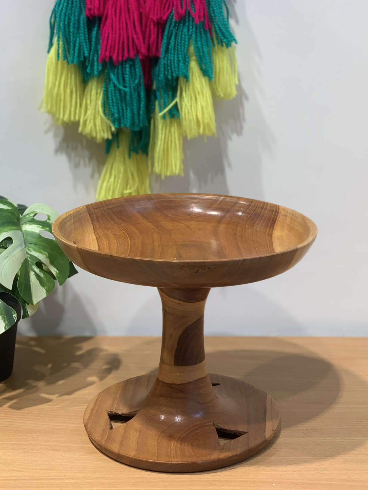 Naga Plate Stand - Small